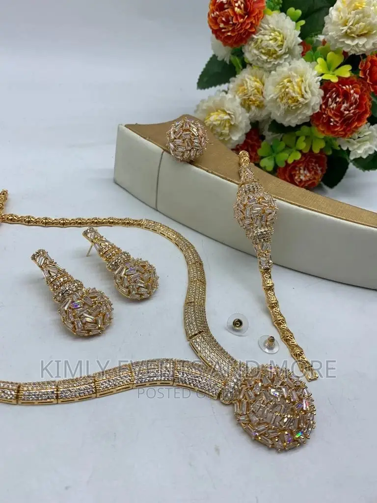 Classic Jewelry Gift Set