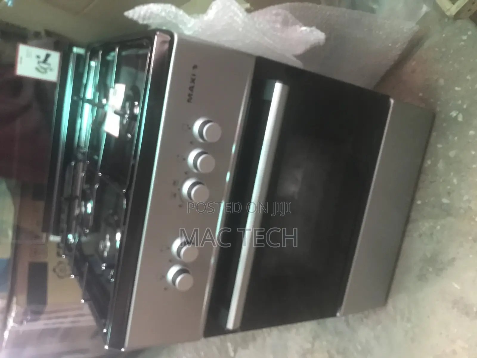 4 Burners Maxi Gas Cooker. 60x60