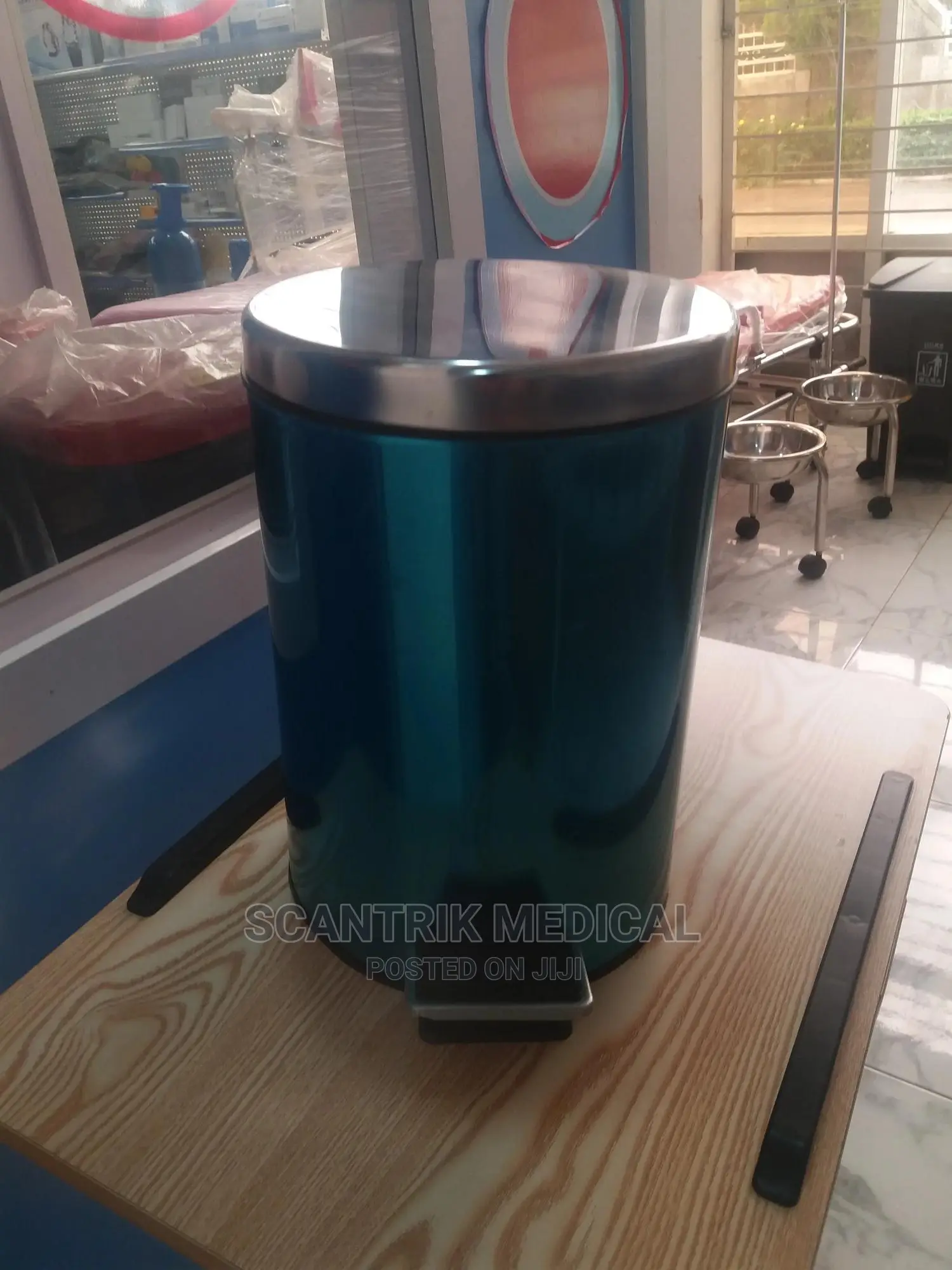 Portable Pedal Trash Bin Cover and High Quality 8lite