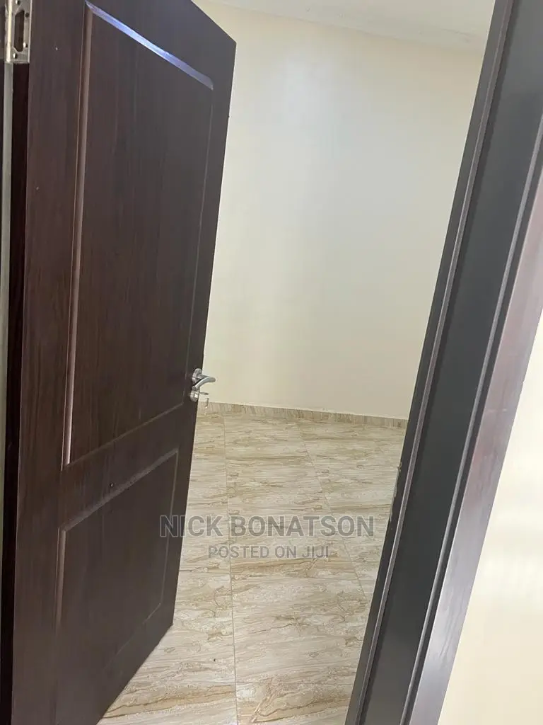 Furnished 4bdrm Duplex in Jahi By Gilmor for rent