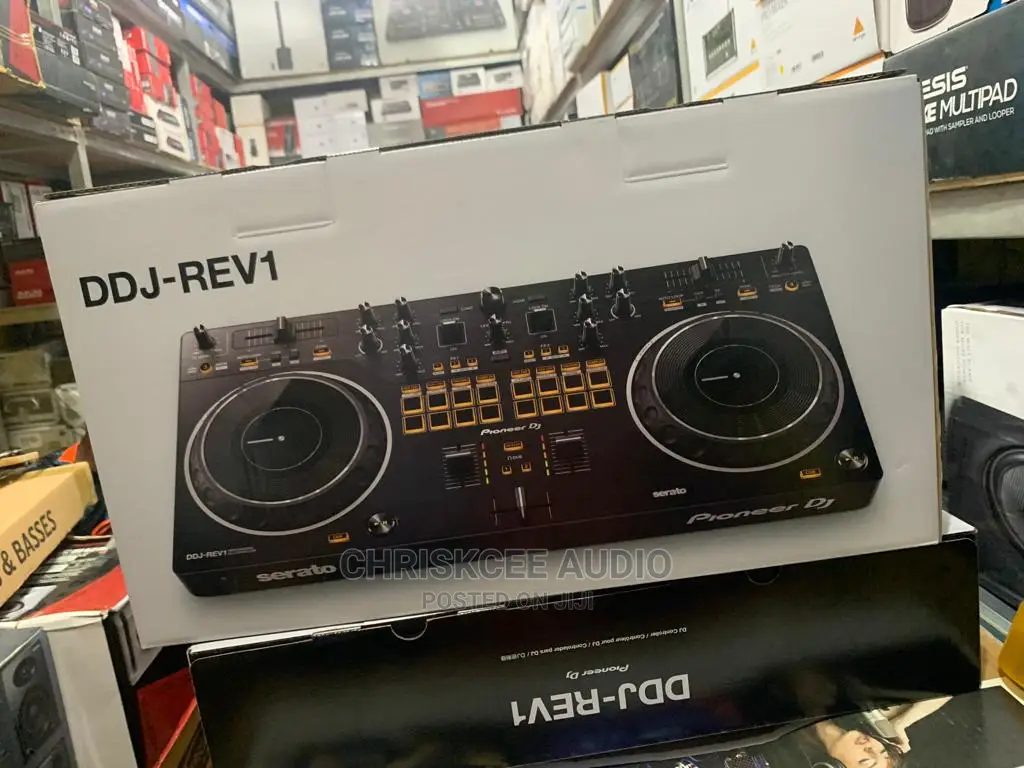 Pioneer Dj DDJ-Rev1 Controller for Serato Dj (Black)