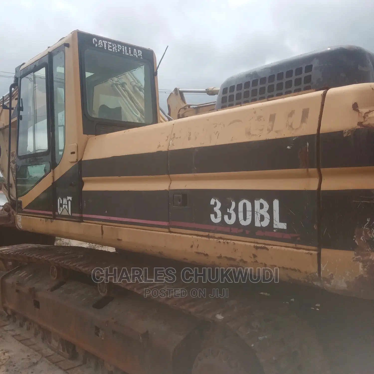 330bl Excavator With Hammer Line