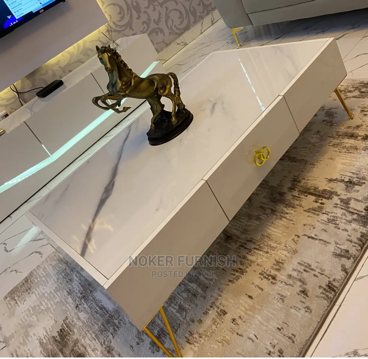 Luxury Coffee Table