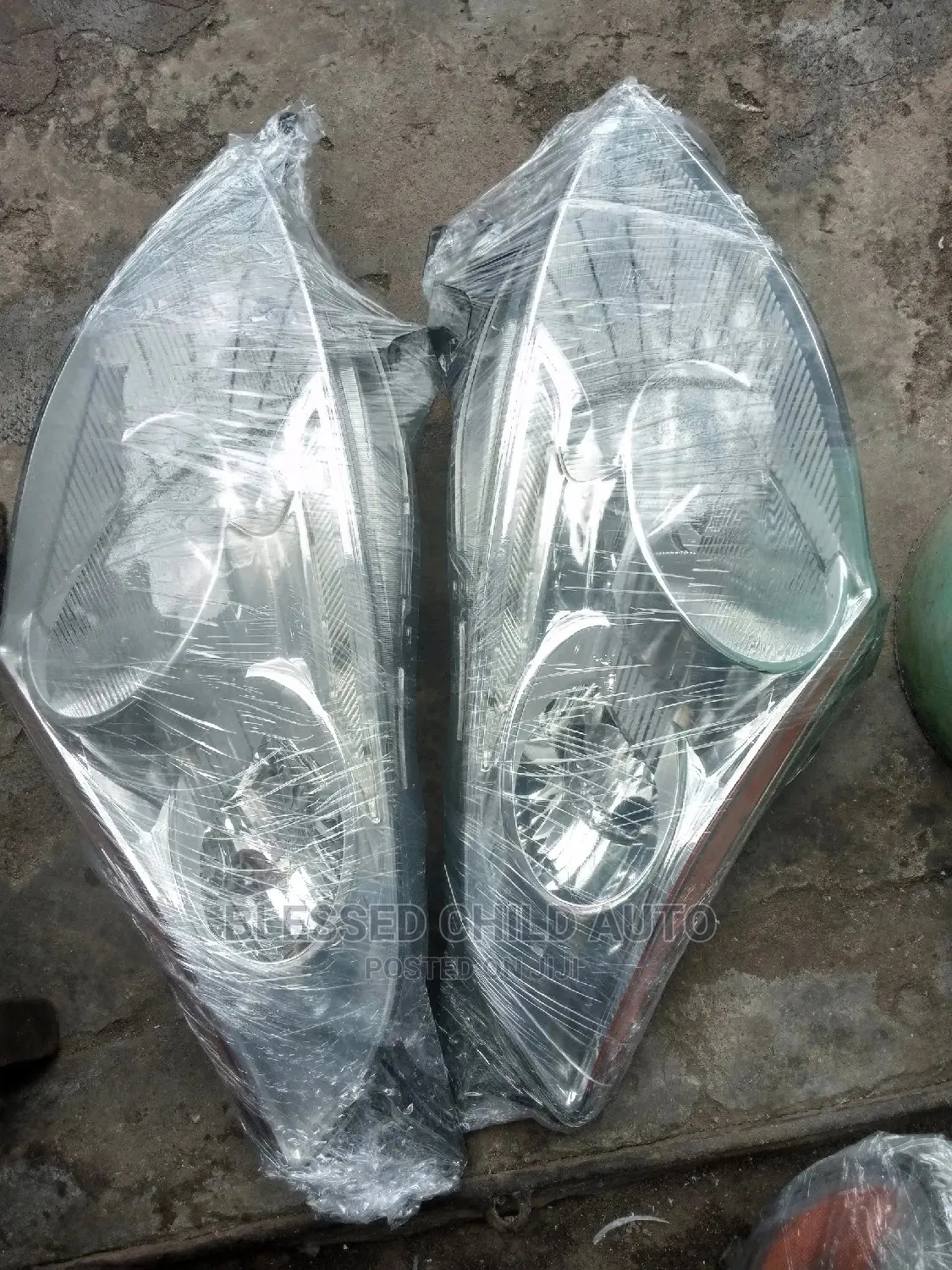 Headlamp Nissan Altima 2010-2012