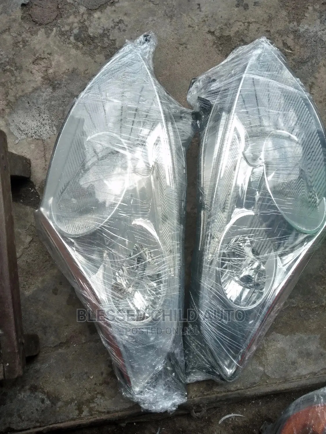 Headlamp Nissan Altima 2010-2012