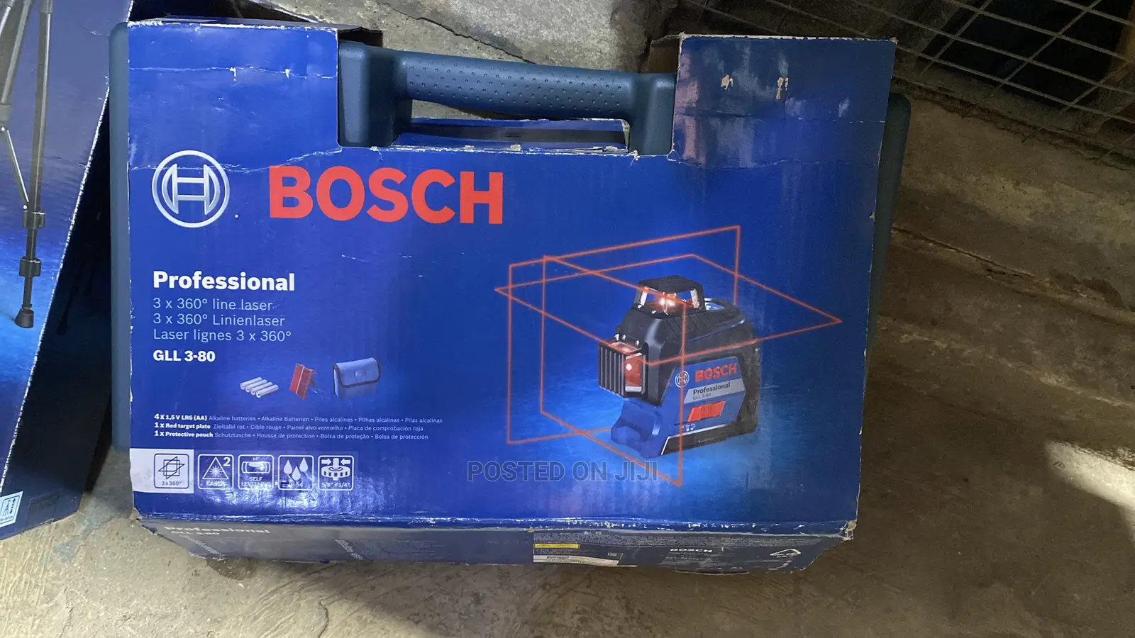 Bosch Professional GLL3-80 3 Lines Laser With Stand