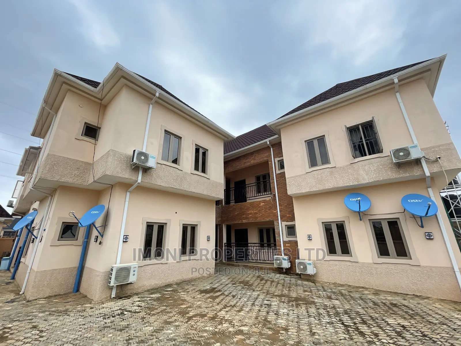 Furnished 2bdrm Block of Flats in Dawaki News Engr, Guzape District