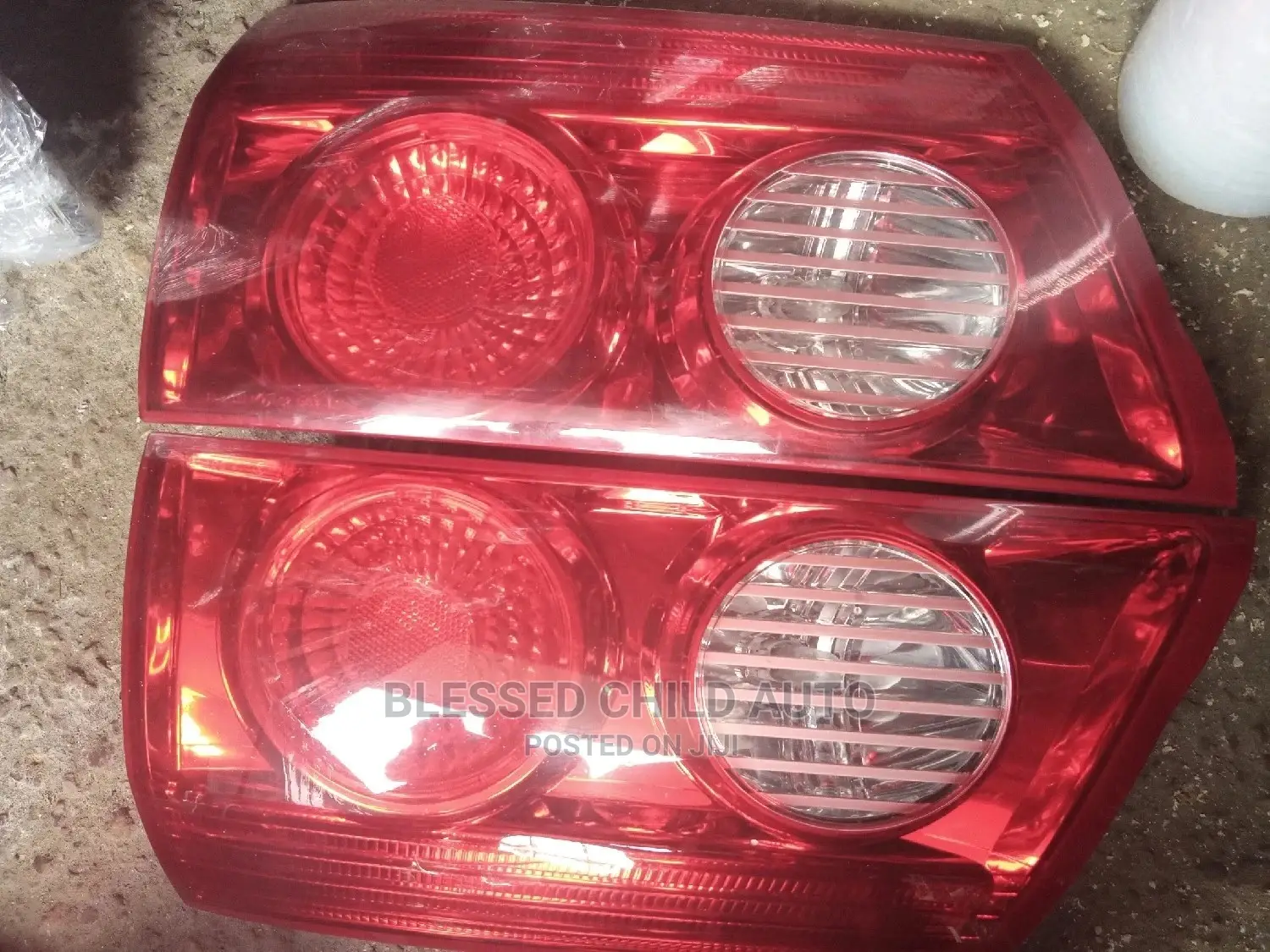 Booth Light Toyota Sienna 2006-2008
