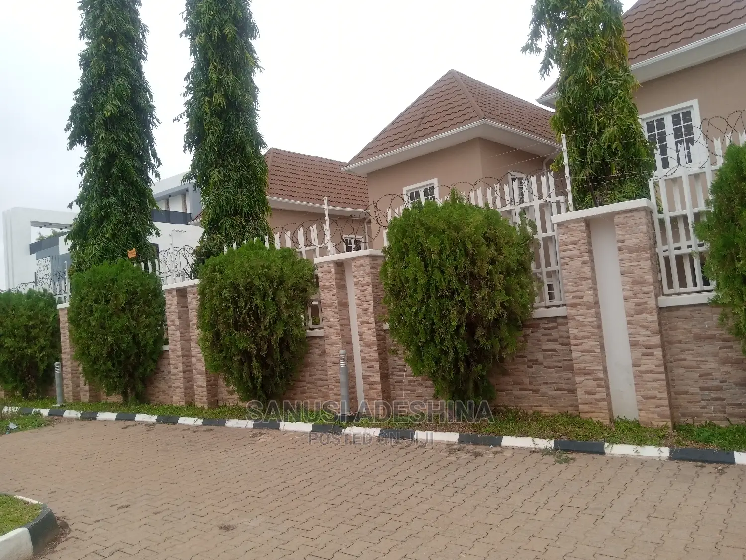 4bdrm Duplex in Katampe Extension for rent