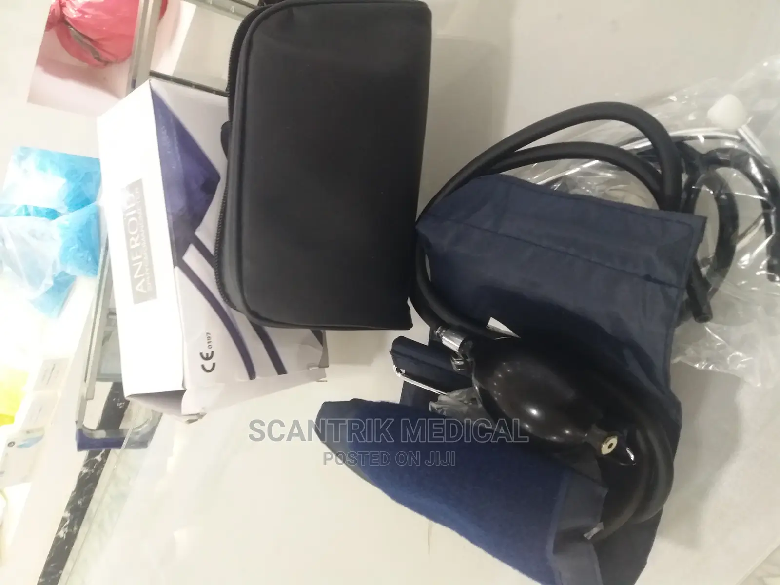 Manual Blood Pressure Machine With Stethoscope