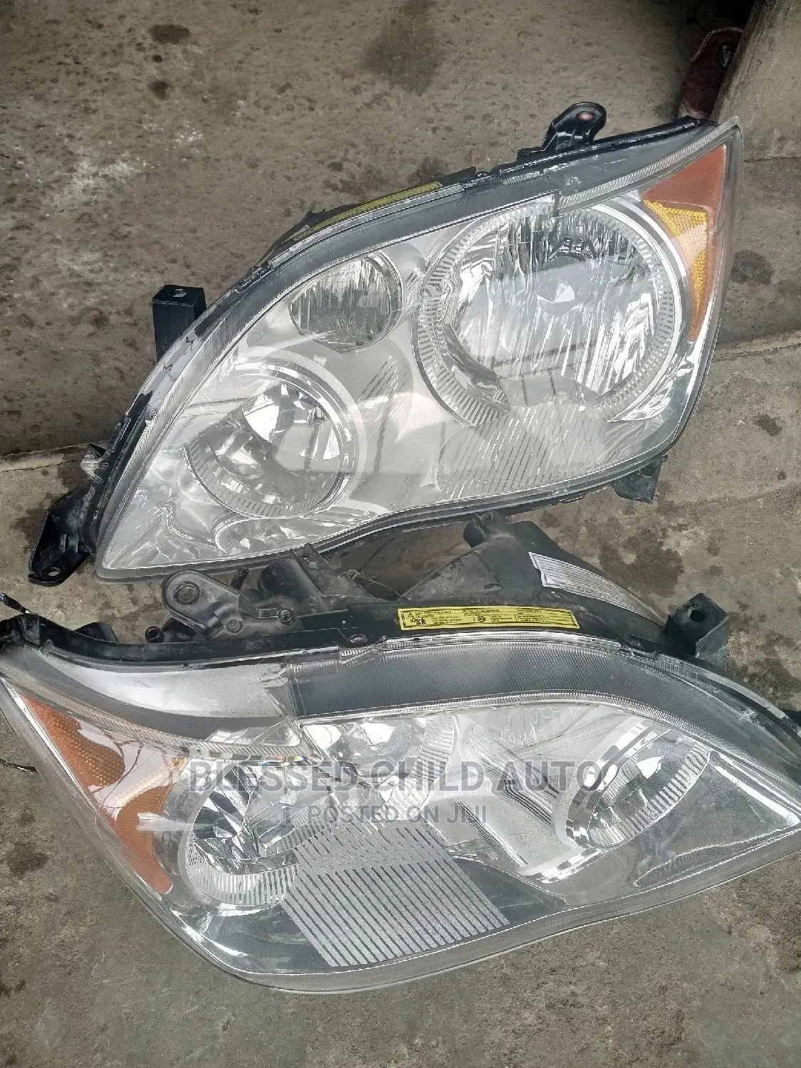 Headlamp Toyota Avalon 2010-2011 Charger Type