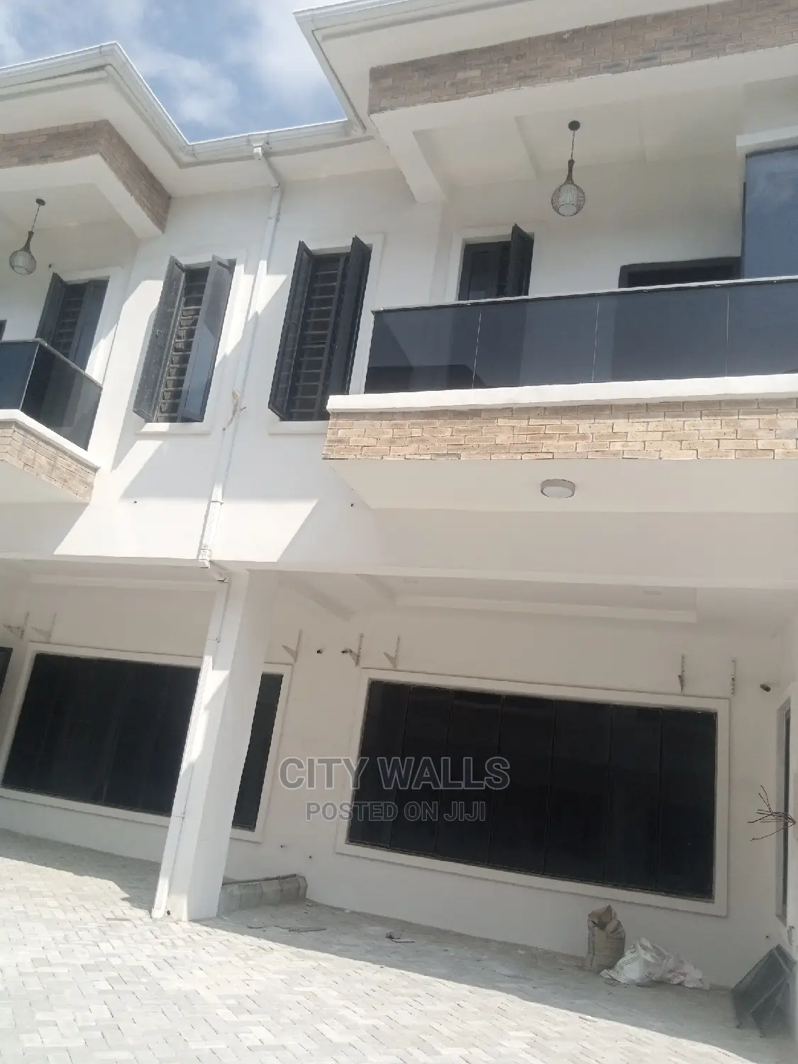 4bdrm Townhouse / Terrace in VGC / Ajah for rent