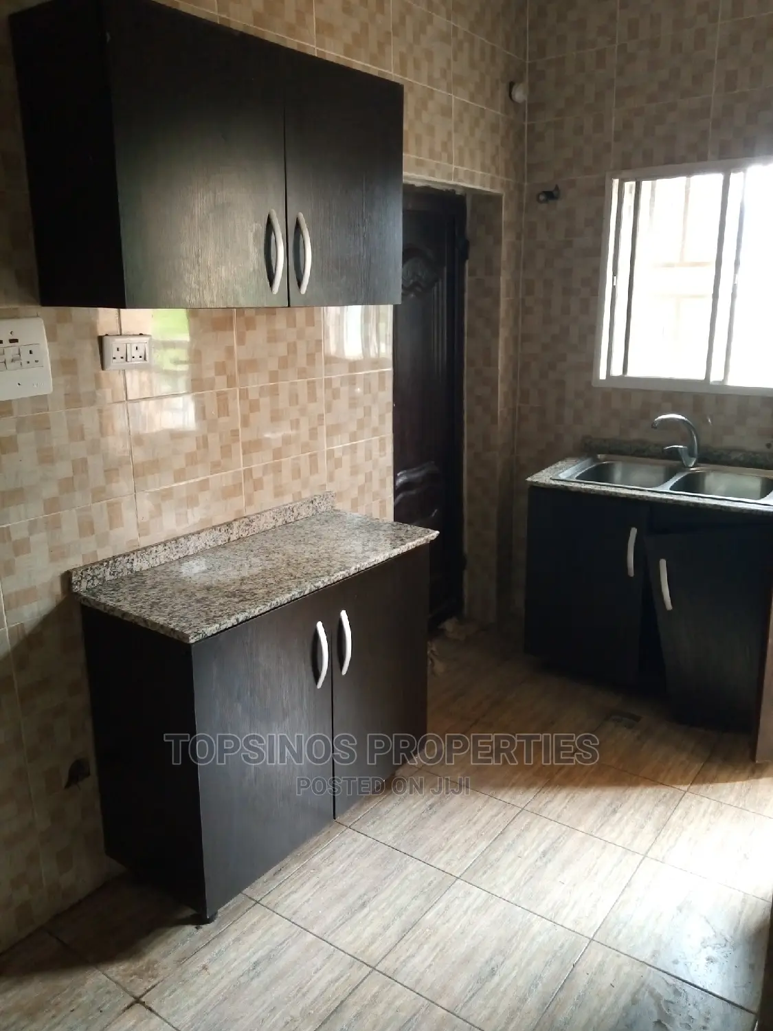 2bdrm Block of Flats in Dawaki for rent