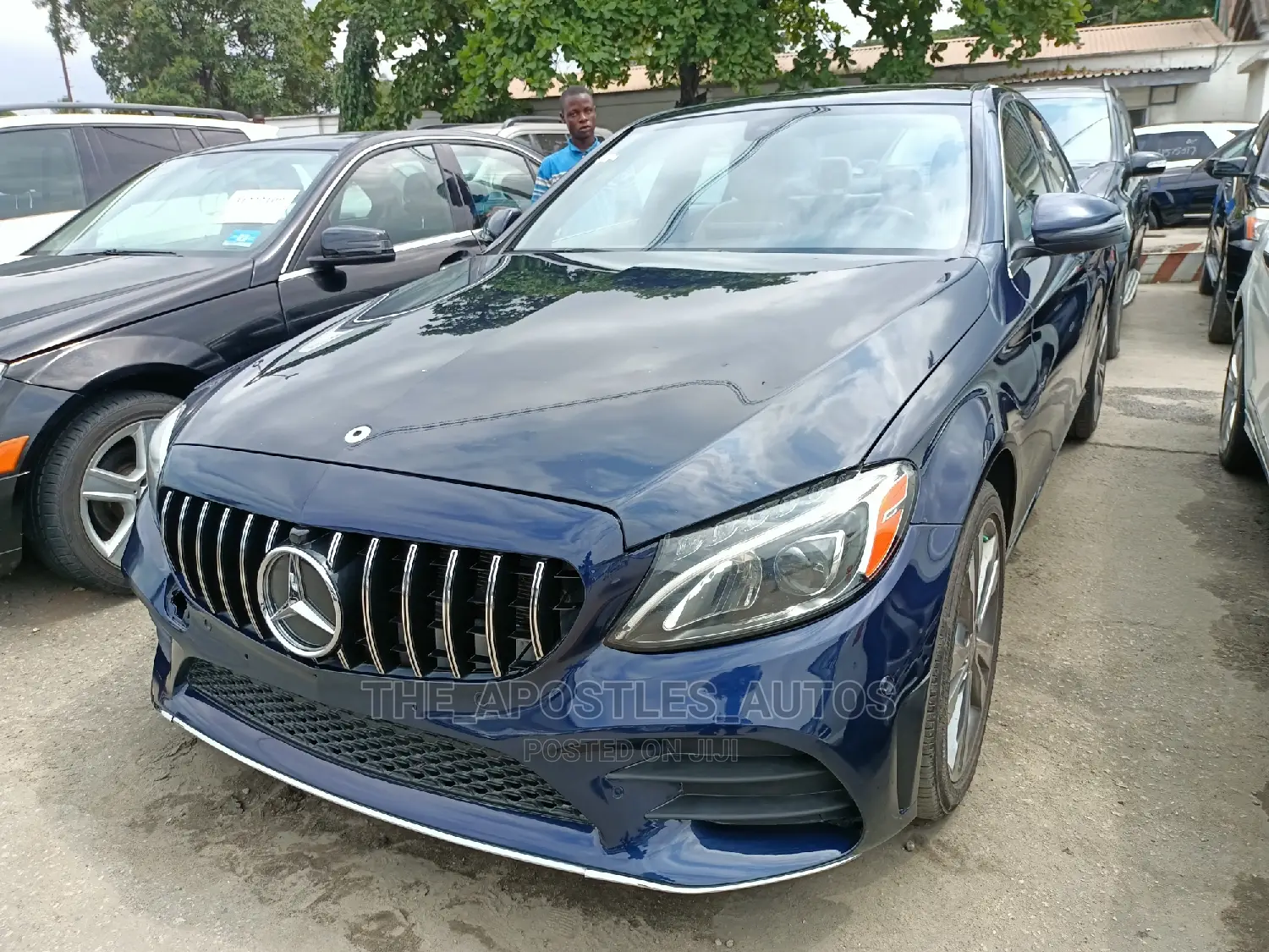 Mercedes-Benz C300 2016 Blue
