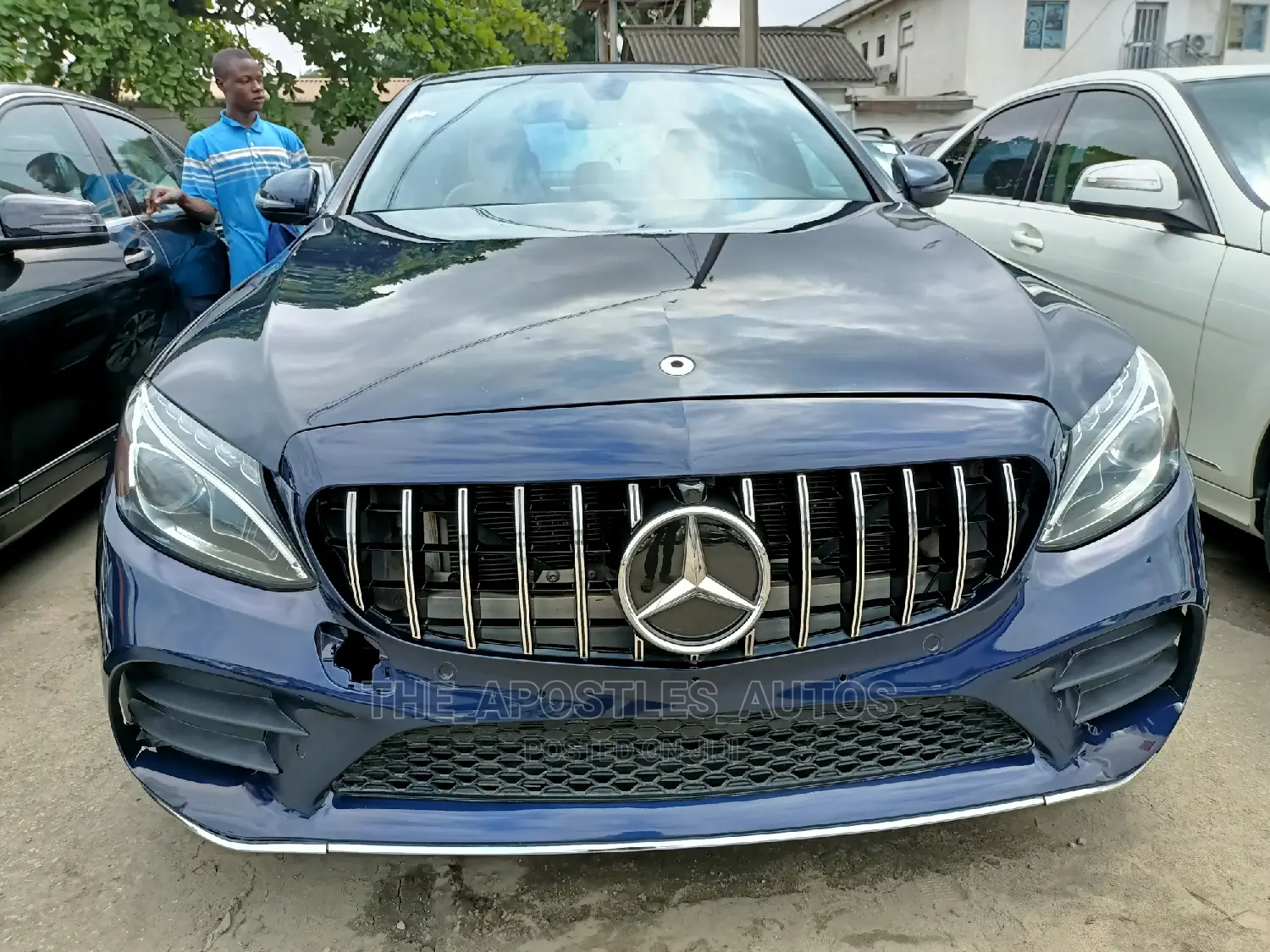 Mercedes-Benz C300 2016 Blue