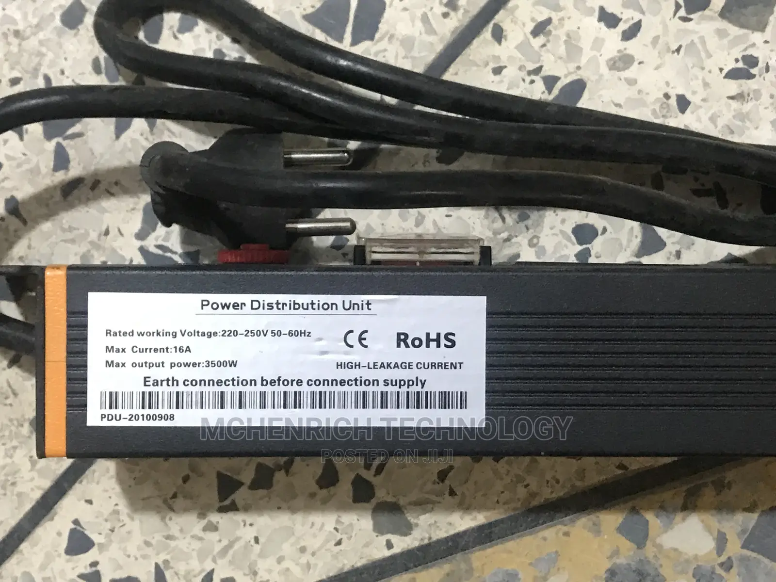 Power Distribution Unit 6 Ways