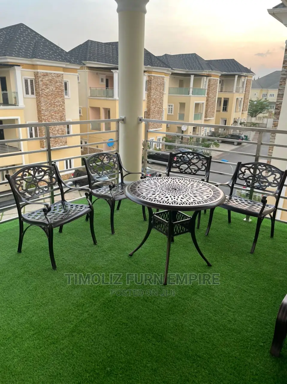 Outdoor Garden Table With Chairs