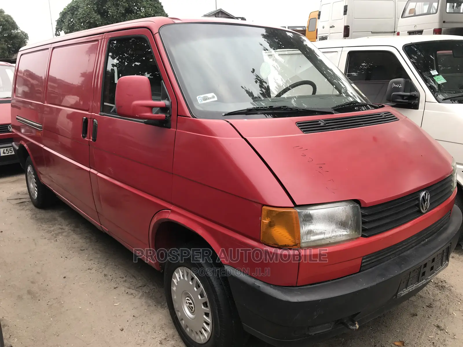 Volkswagen Transporter 2001 Red