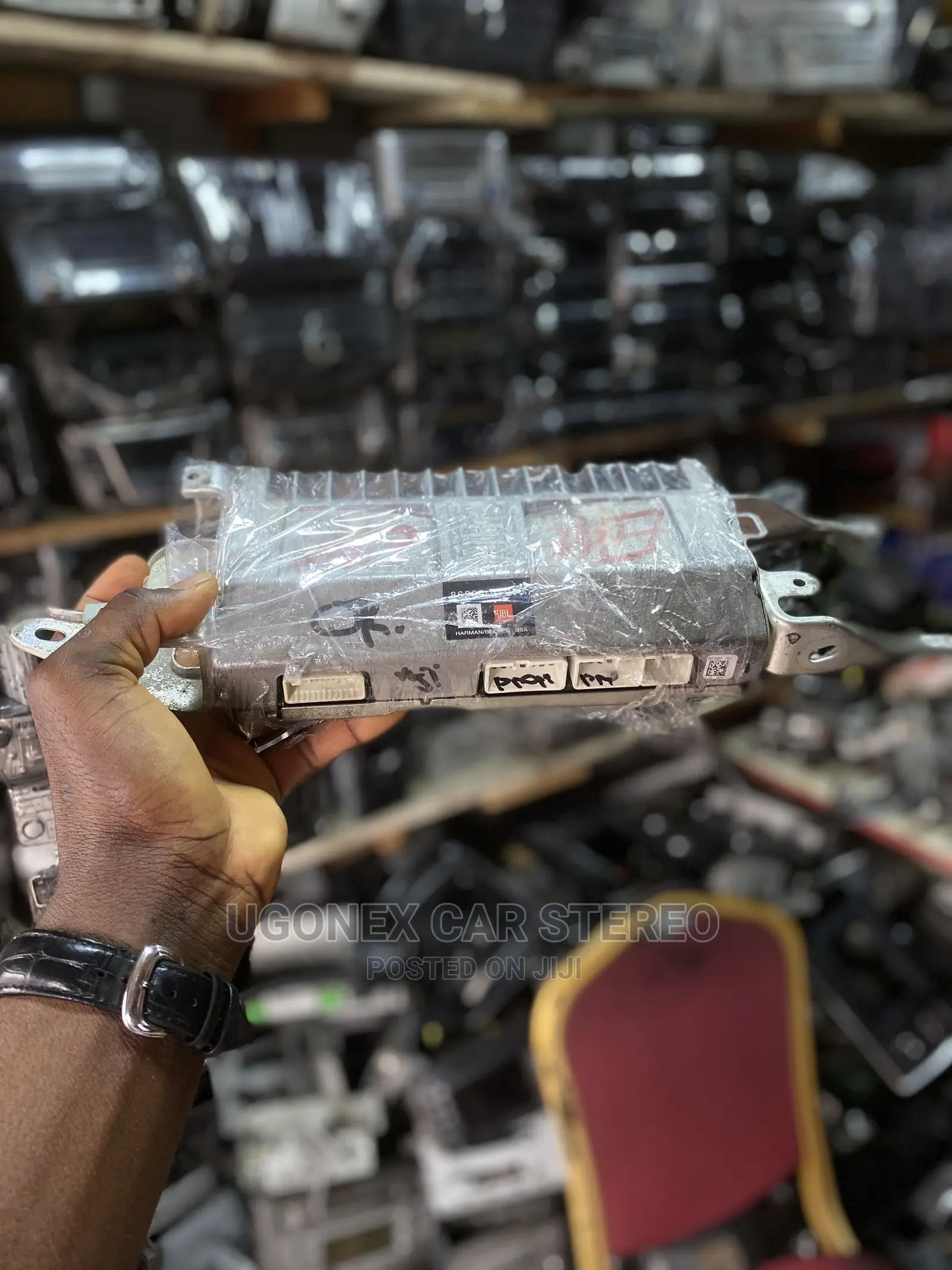 2010-12 Lexus Es 350 JBL Factory Amplifier