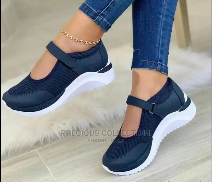 Ladies Fashion Shoe