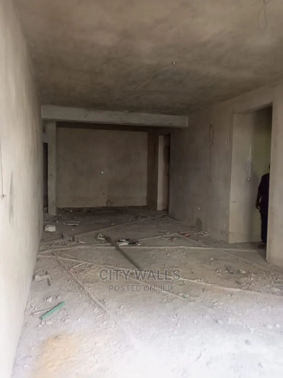 3bdrm Block of Flats in Lekki Gardens, Chevron for sale
