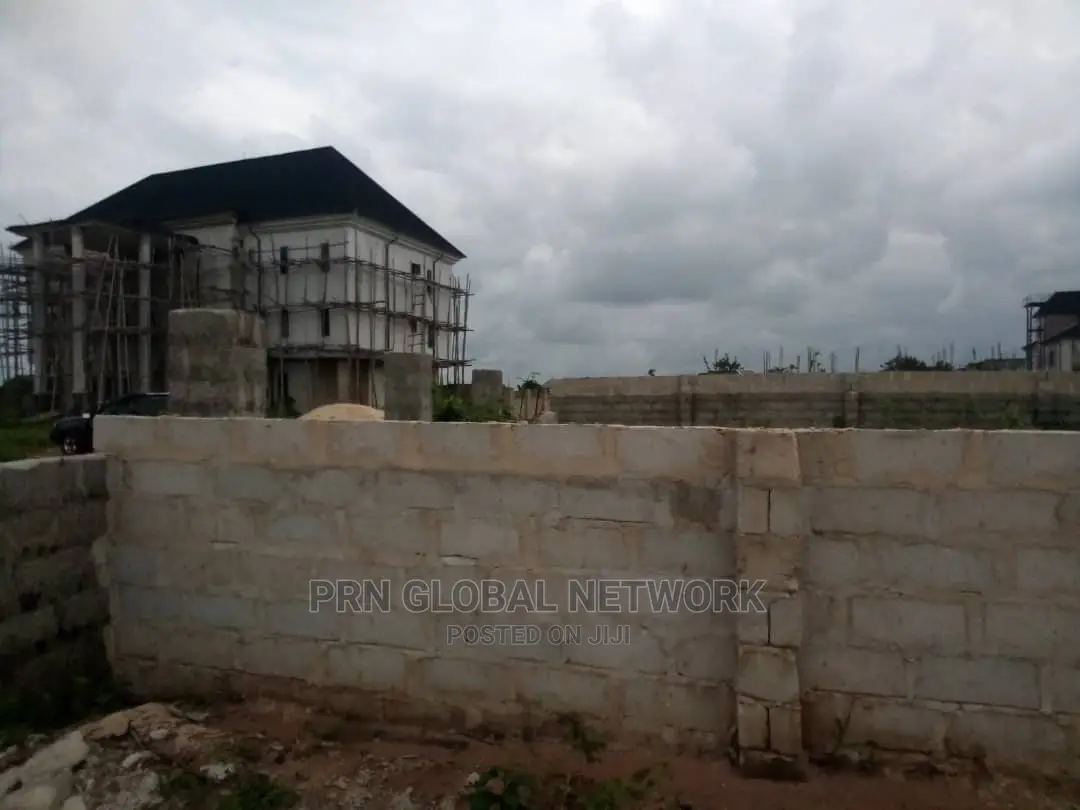 Sharp Plot for Sale Redemption Estate