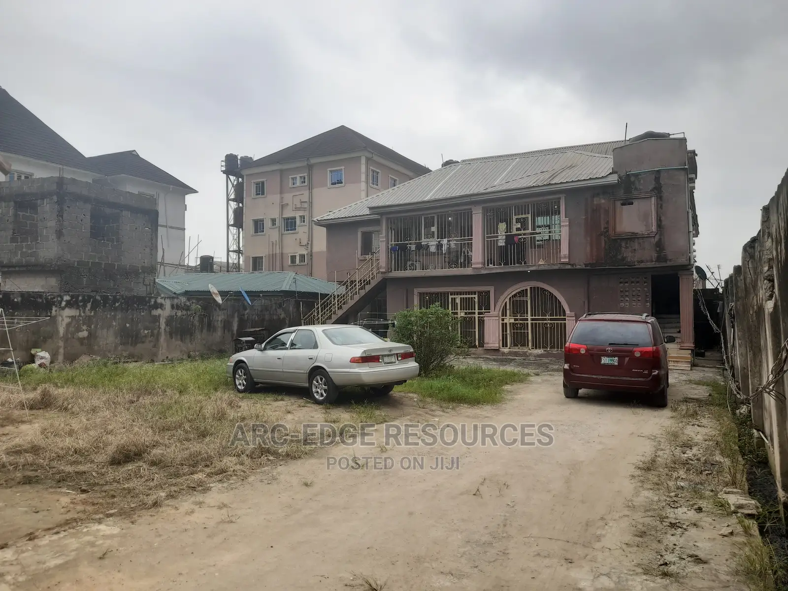2bdrm Block of Flats in Ago Palace for sale