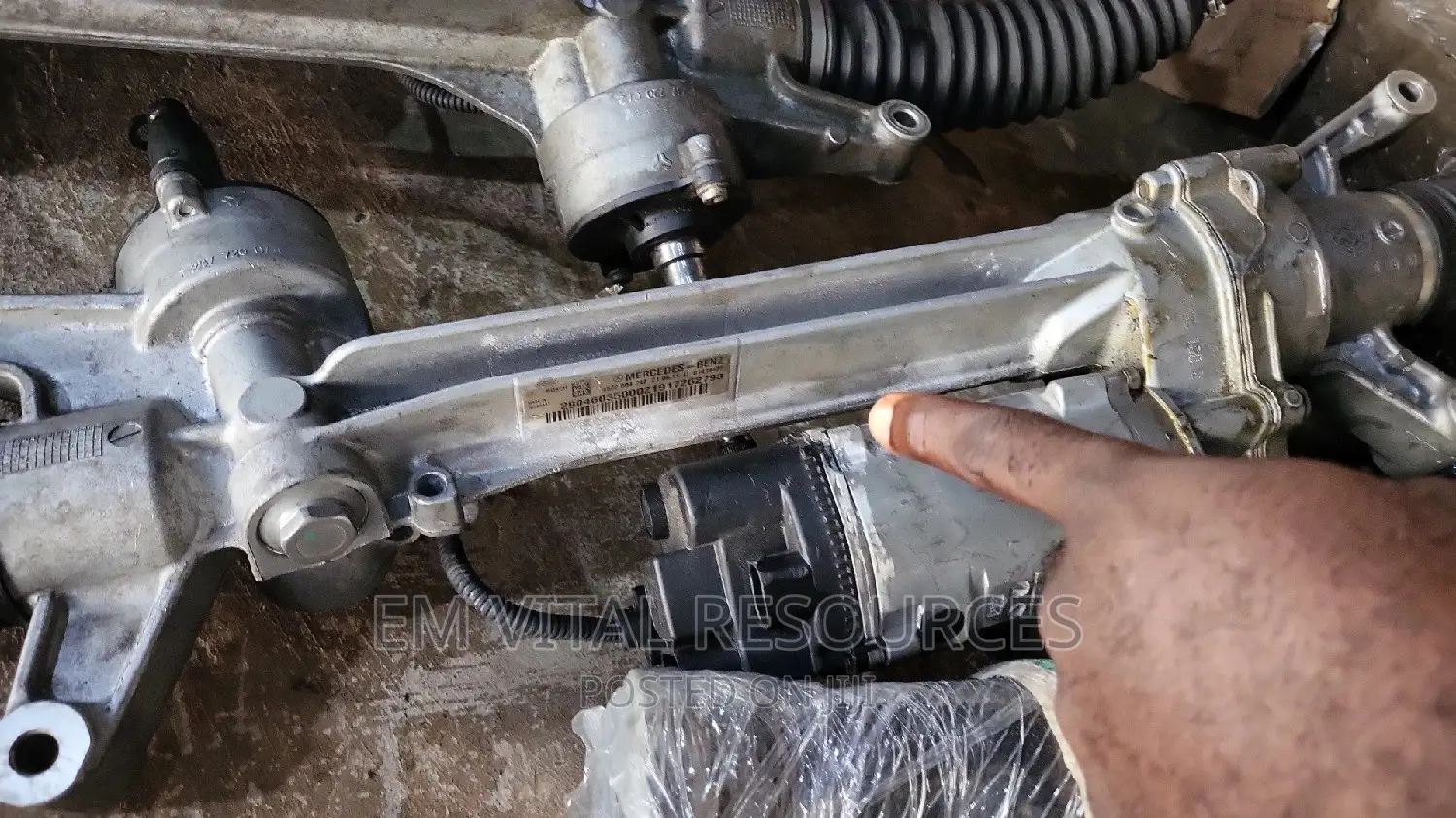 Mercedes C300 W205 Tokunbo Sterling Rack