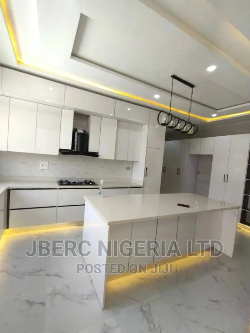 5bdrm Duplex in Ajah for sale