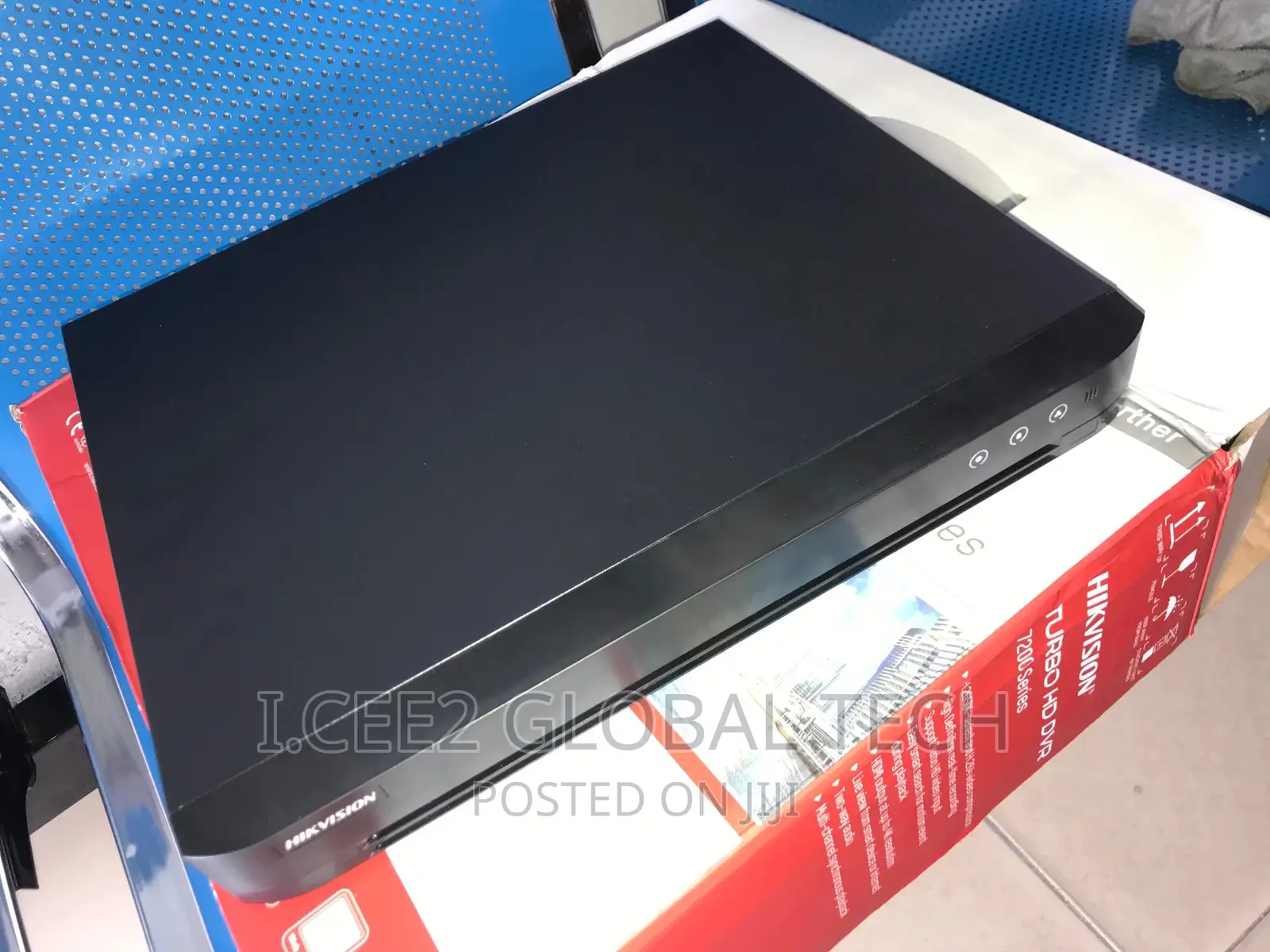 16ch Hikvision DVR
