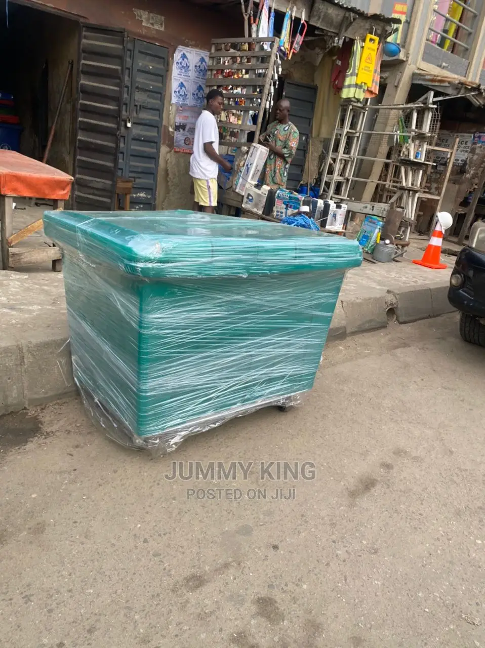 4 Wheel 660l Waste Bin (Standard)
No