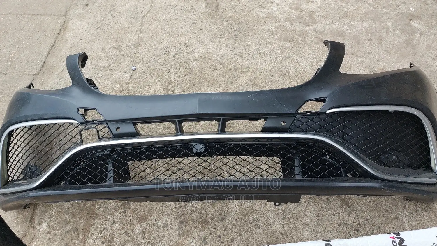 Mercedes-Benz GLE350 Front Bumper