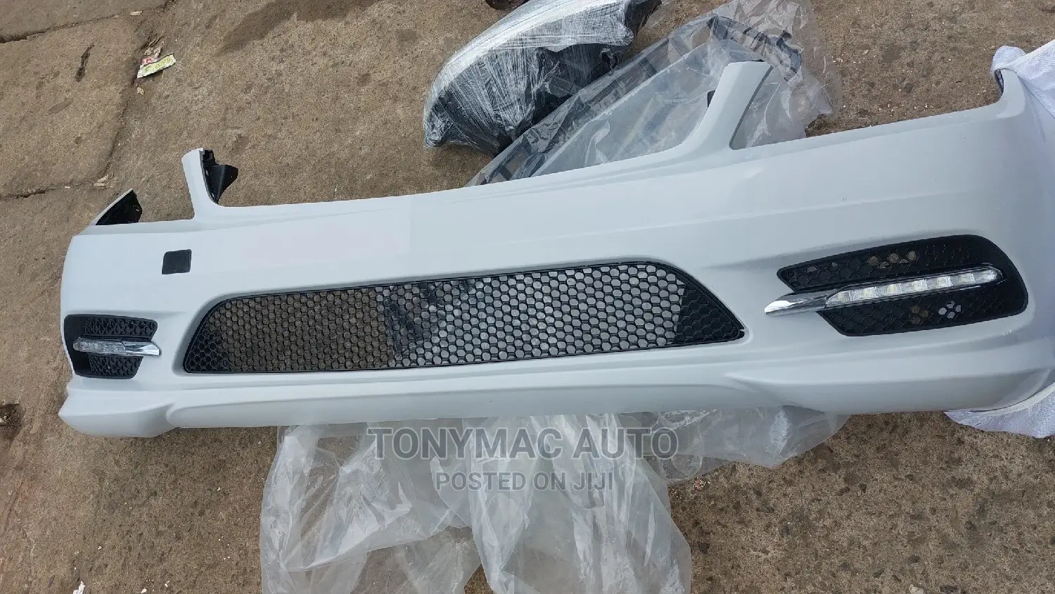 Mercedes-benz C300 2008,2010 Front Bumper