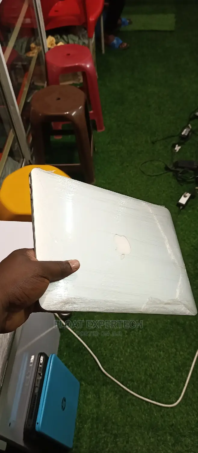 Laptop Apple MacBook Air 2014 4GB Intel Core I5 SSD 128GB