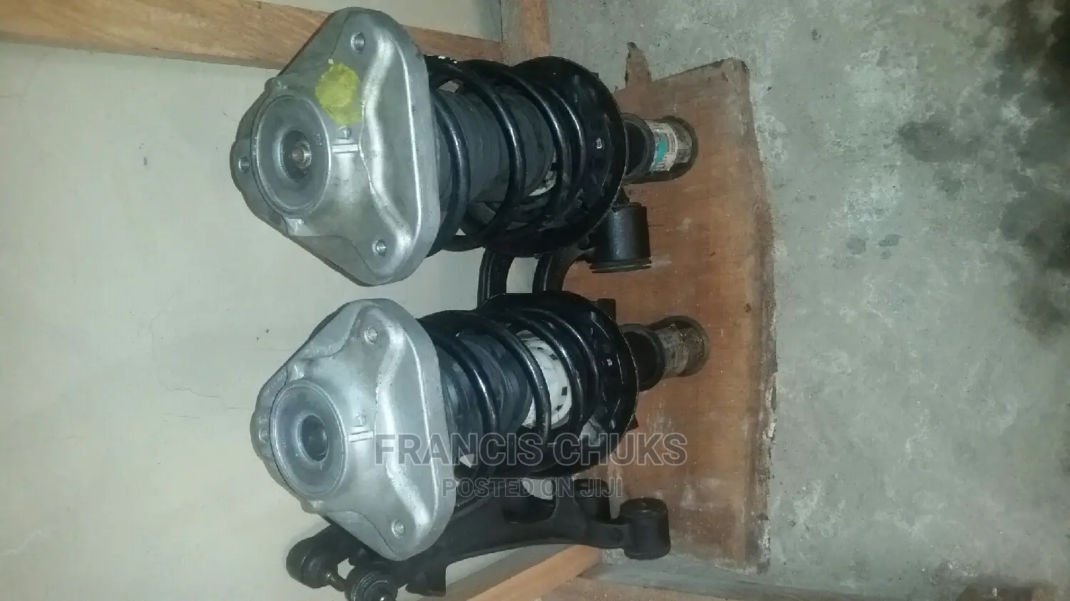 Set of Complete Front Shocks for Mercedes Benz E350 W212