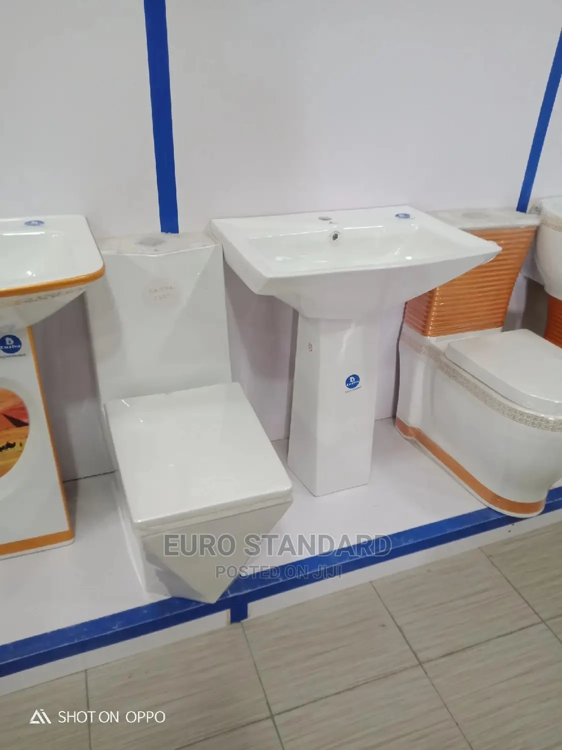 Unique Master Wc Set Chester