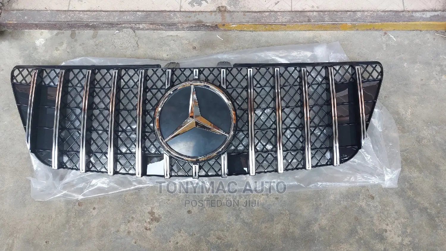 Mercedes-Benz ML350 2008,2010 Front Grille GT