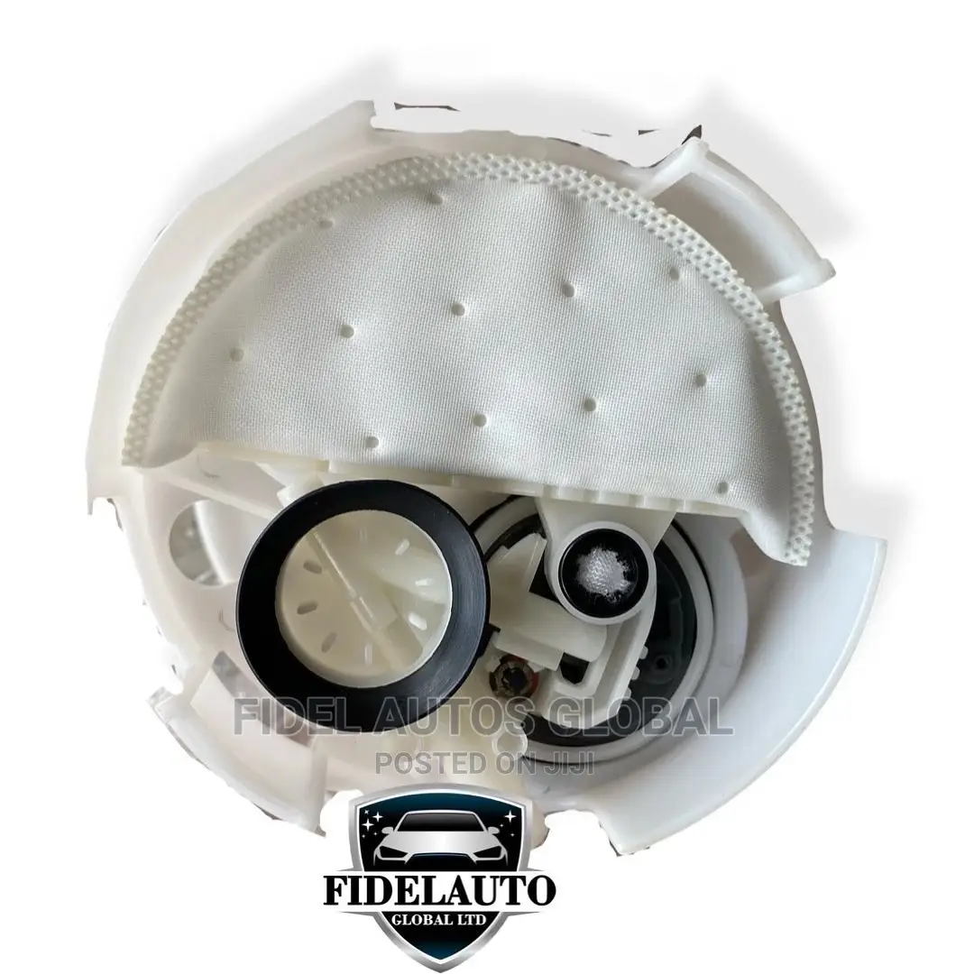 Mercedes-Benz Benz C300 2013 M276 a 221 470 45 94 Fuel Pump
