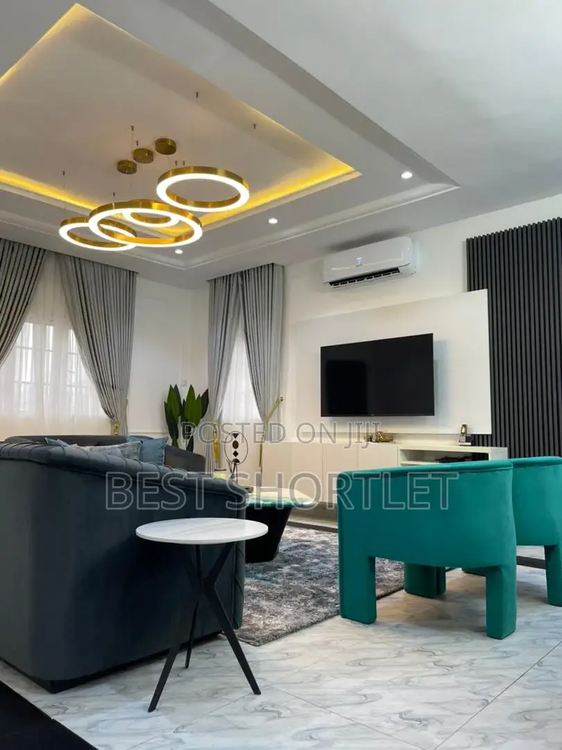 Shortlet;LUXURY 4 Bedroom in Jahi Abuja