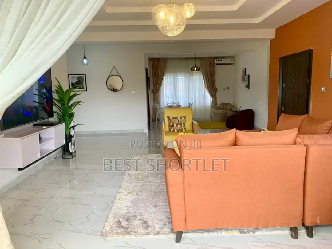 3 Bedroom Luxury Apartment ON PROMO