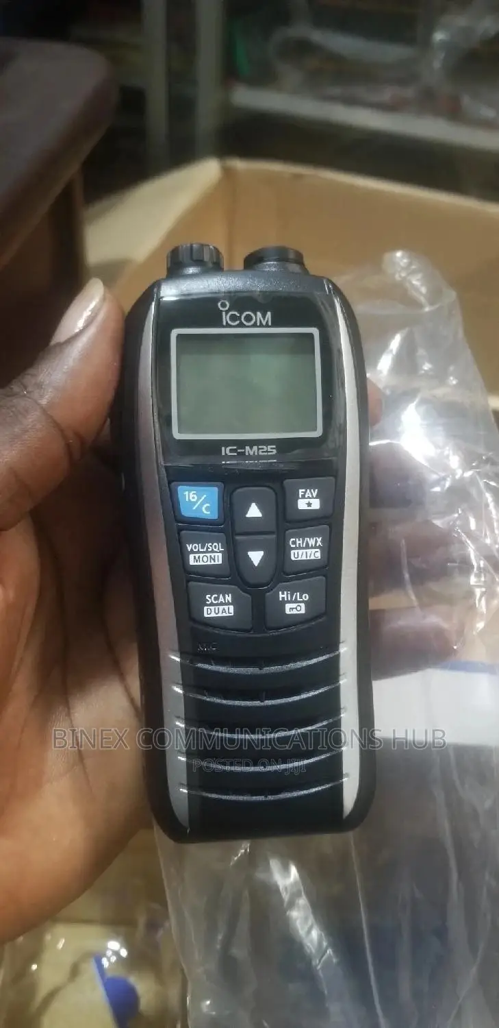 Icom M25 VHF Marine Radio