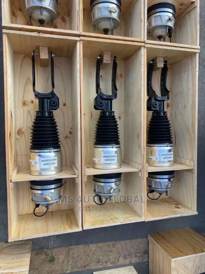 Porsche Cayenne 2015 Shocks