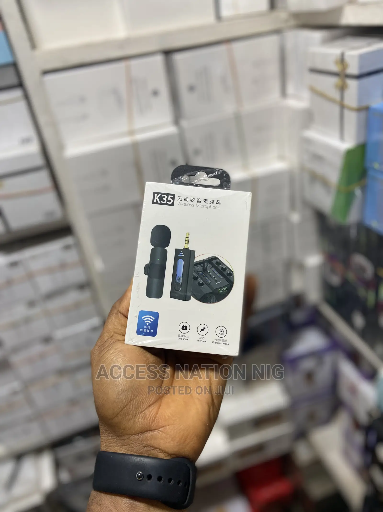 Wireless Lapel Microphone - K35 for Karaoke - Interviews