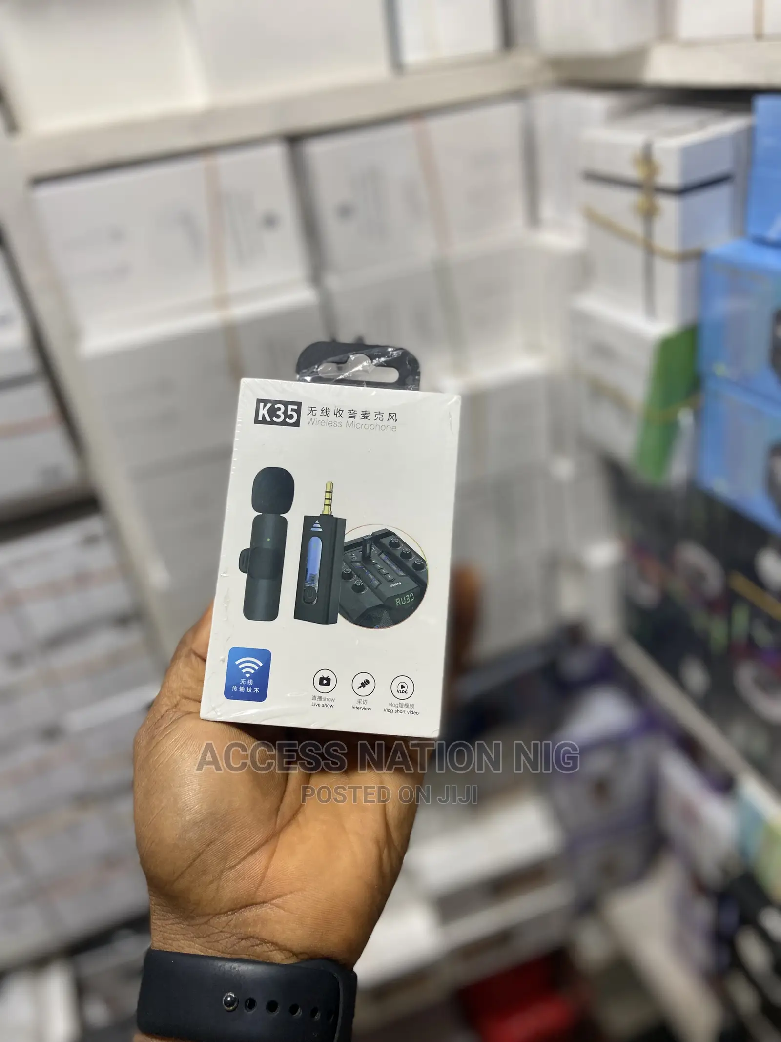 Wireless Lapel Microphone - K35 for Karaoke - Interviews