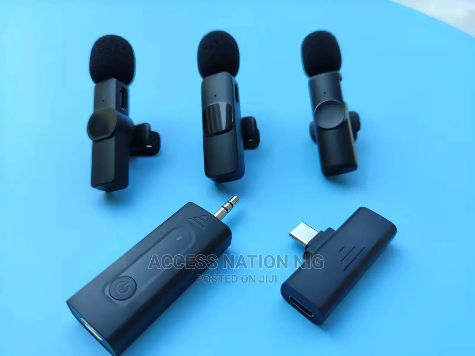 Wireless Lapel Microphone - K35 for Karaoke - Interviews