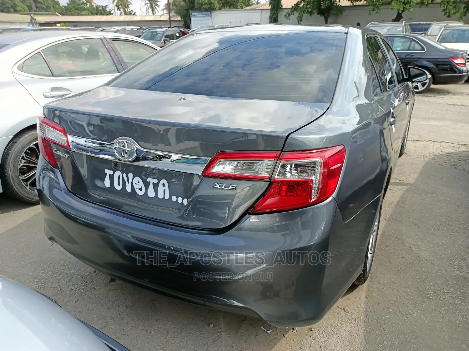 Toyota Camry 2014 Gray