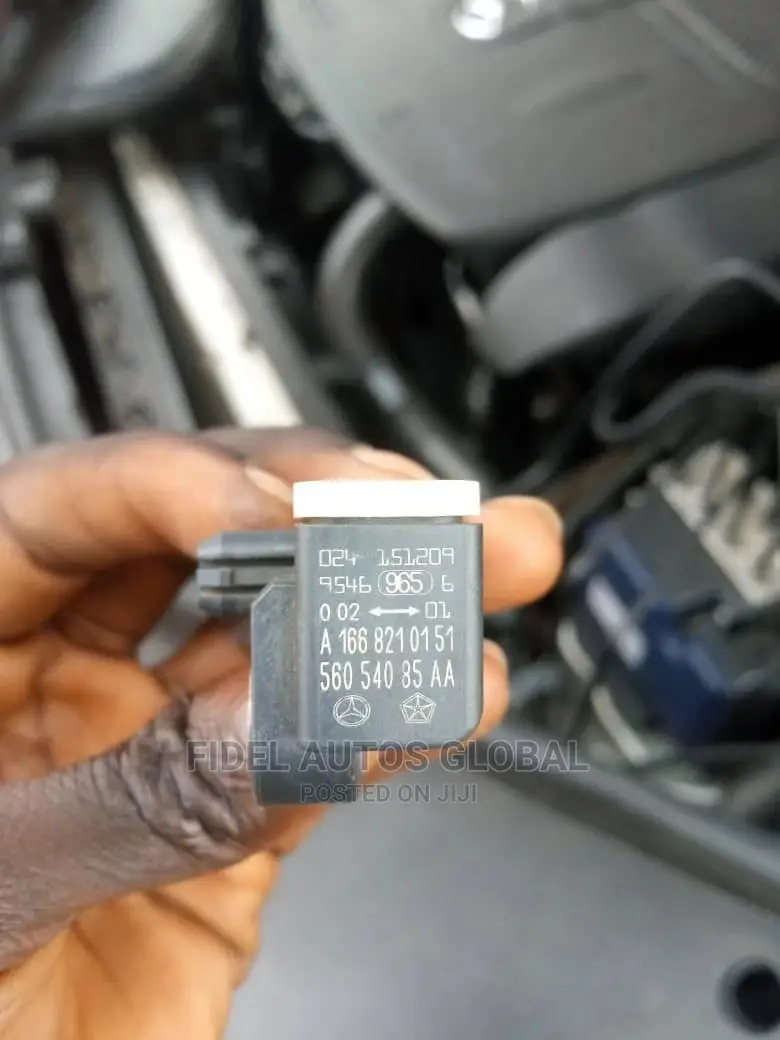 GL450 2013 Crash Sensor W166