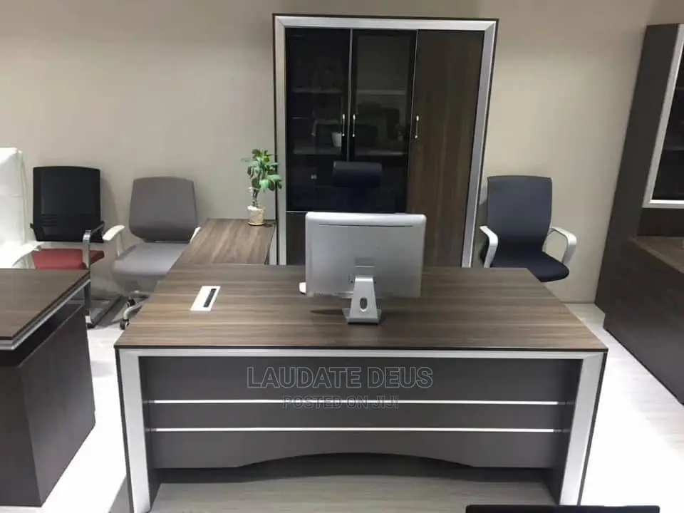New Imported Royal Exquisite Office Table