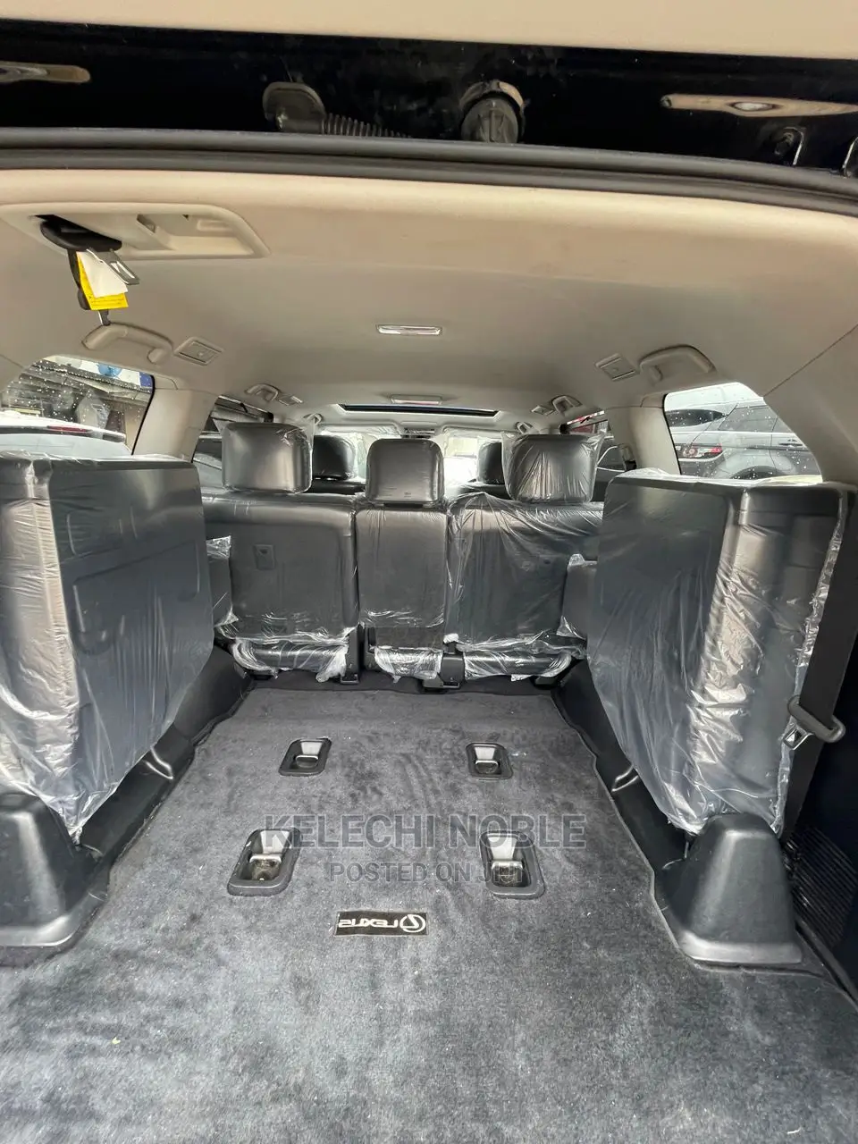 Lexus LX 570 (5 seats) AWD 2016 Black