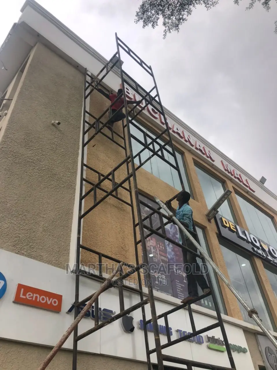 Mobile and Pipes Scaffold Rental